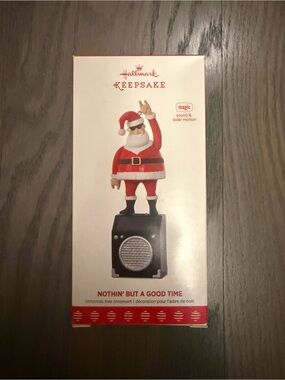Hallmark Keepsake Nothin’ But a Good Time Moving Singing Solar Ornament 2017